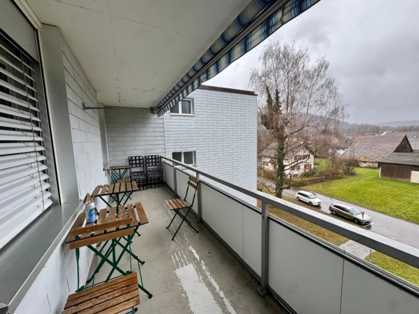 4-room apartment with a panoramic view and 2 balconies in Villigen - Photo 12 of 13