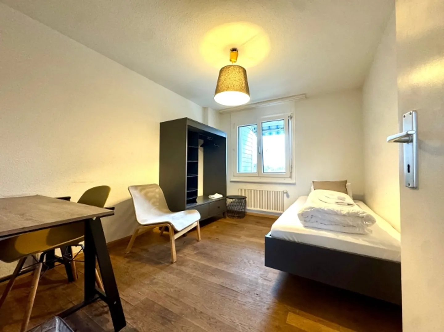 4-room apartment with a panoramic view and 2 balconies in Villigen - Photo 7 of 13