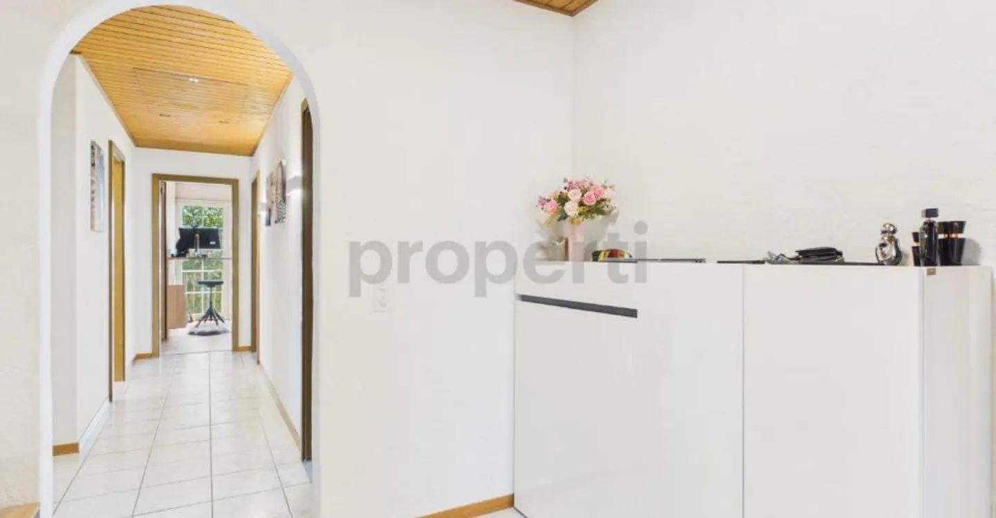 Felicità ristrutturata con vista lago! - Foto 2 di 8