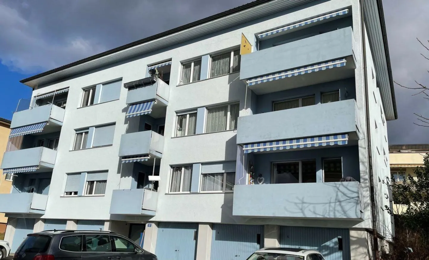 Charming apartment in a preferred location - Photo 1 of 11