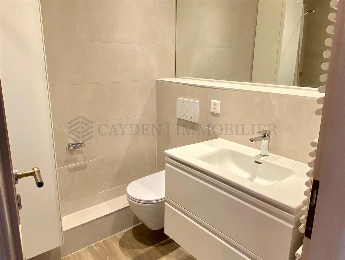 Advantage CASATAX!!! Beautifully renovated 3.5-room apartment - Photo 6 of 8