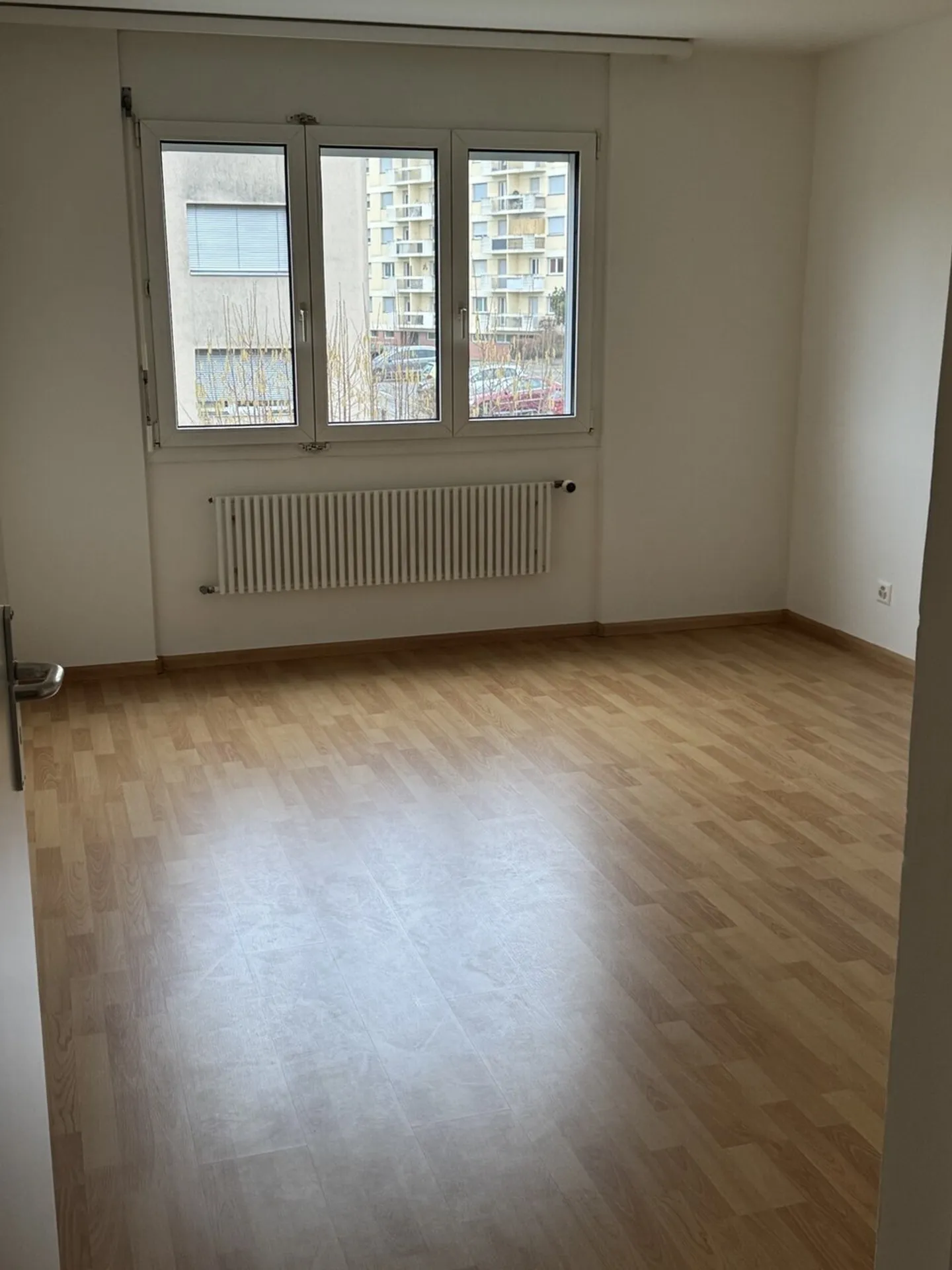 Appartement lumineux, emplacement idéal - Foto 2 von 7