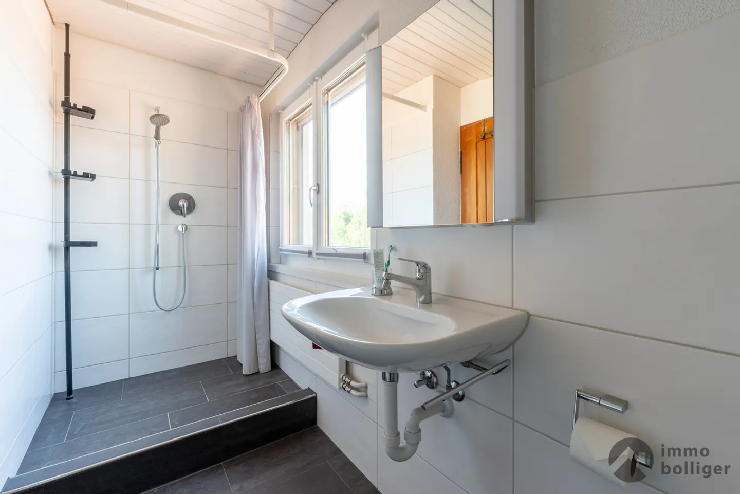 La tua nuova casa con charme e potenziale – casa unifamiliare in idillio rurale - Foto 7 di 11