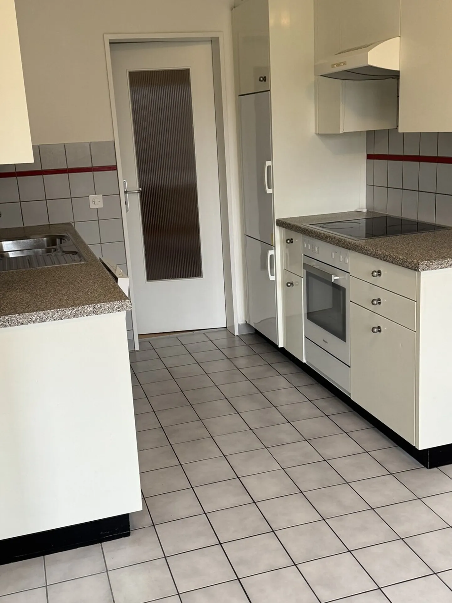 Appartement lumineux, emplacement idéal - Foto 5 von 7