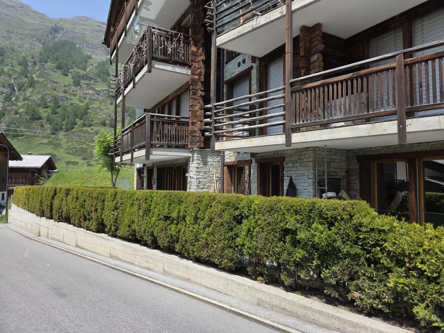 Appartamento Esclusivo al Piano Terra a Zermatt - Il Tuo Rifugio di Lusso con Vista Magica - Foto 39 di 42