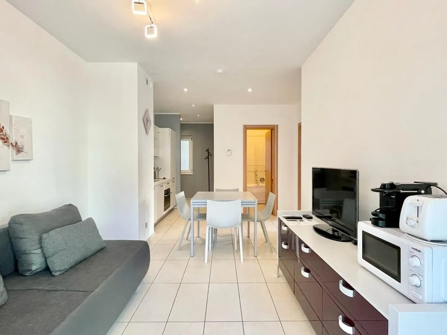 Appartamento 3.5 locali nella zona di Cassarate - Foto 2 di 13