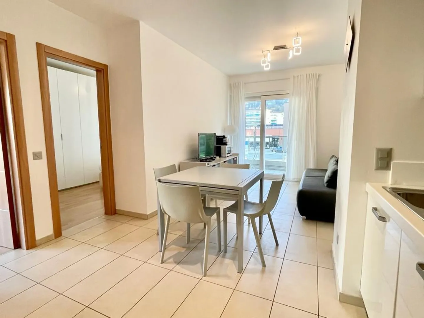 Appartamento 3.5 locali nella zona di Cassarate - Foto 5 di 13