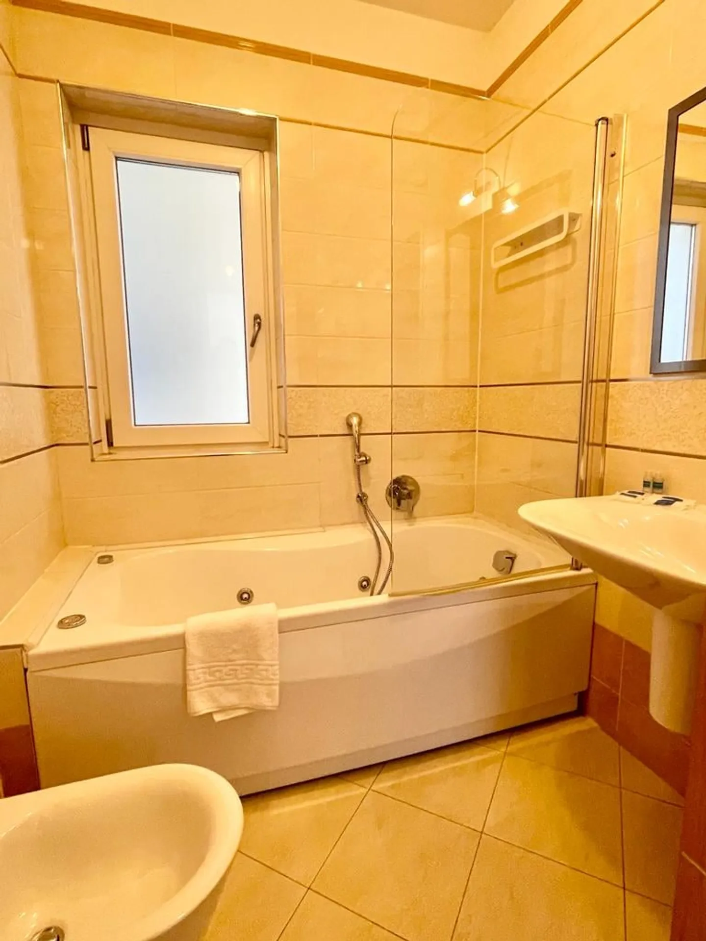 Appartamento 3.5 locali nella zona di Cassarate - Foto 8 di 13