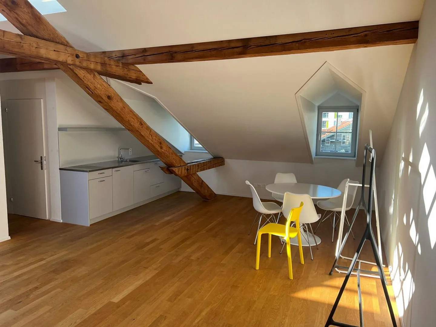 Loft apartment near the city center - Photo 3 of 7