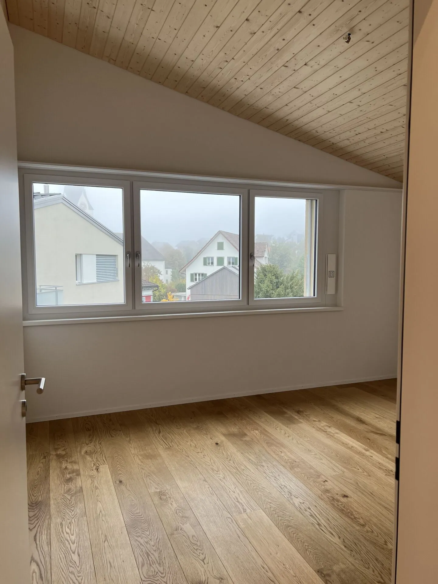 Ampio appartamento attico - Foto 13 di 24