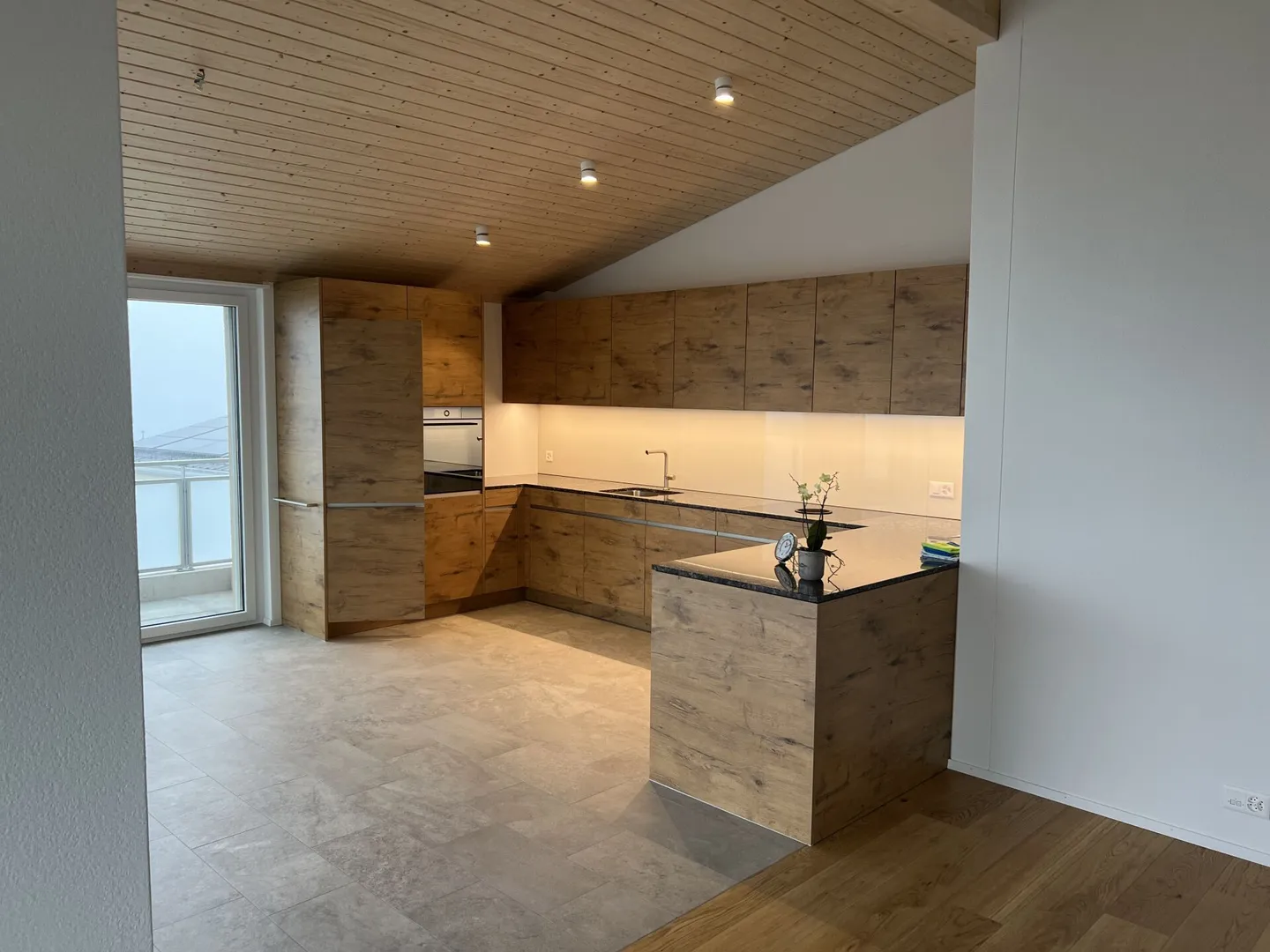 Ampio appartamento attico - Foto 15 di 24