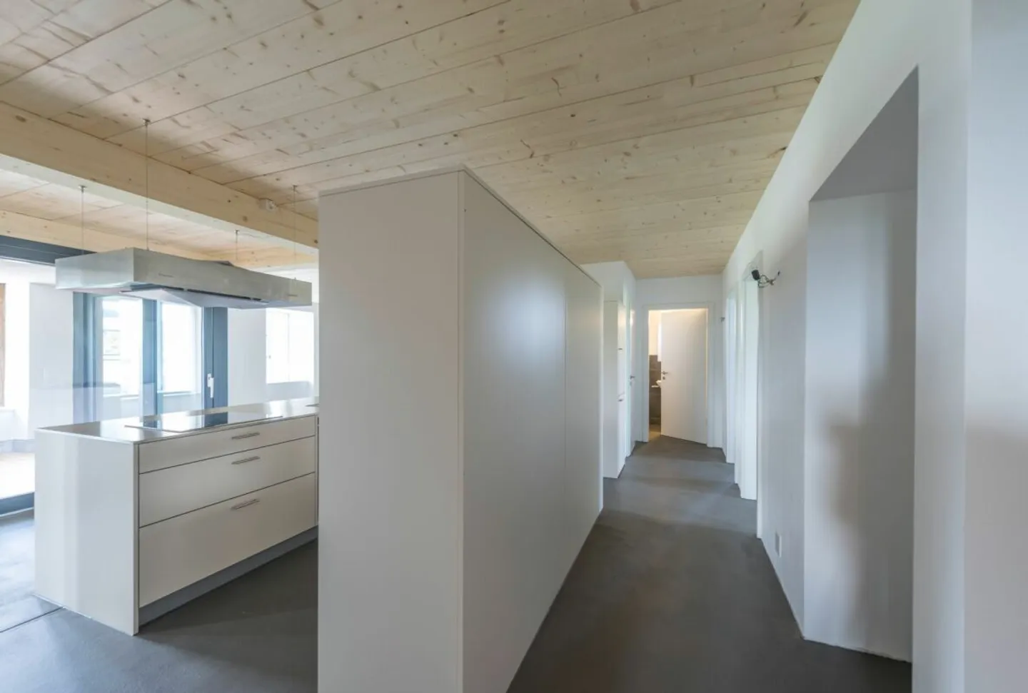 Stilvoll sanierte Traumwohnung in historischer Liegenschaft eines Bauernguts - Foto 6 von 13
