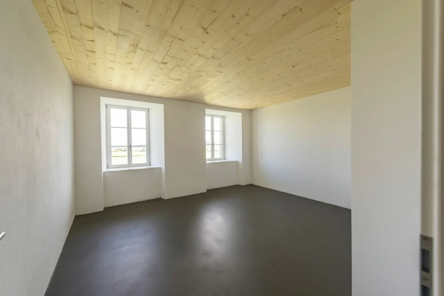 Stilvoll sanierte Traumwohnung in historischer Liegenschaft eines Bauernguts - Foto 8 von 13