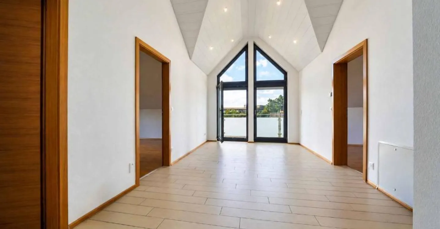 Stunning Family Home in Prangins - Photo 5 of 12