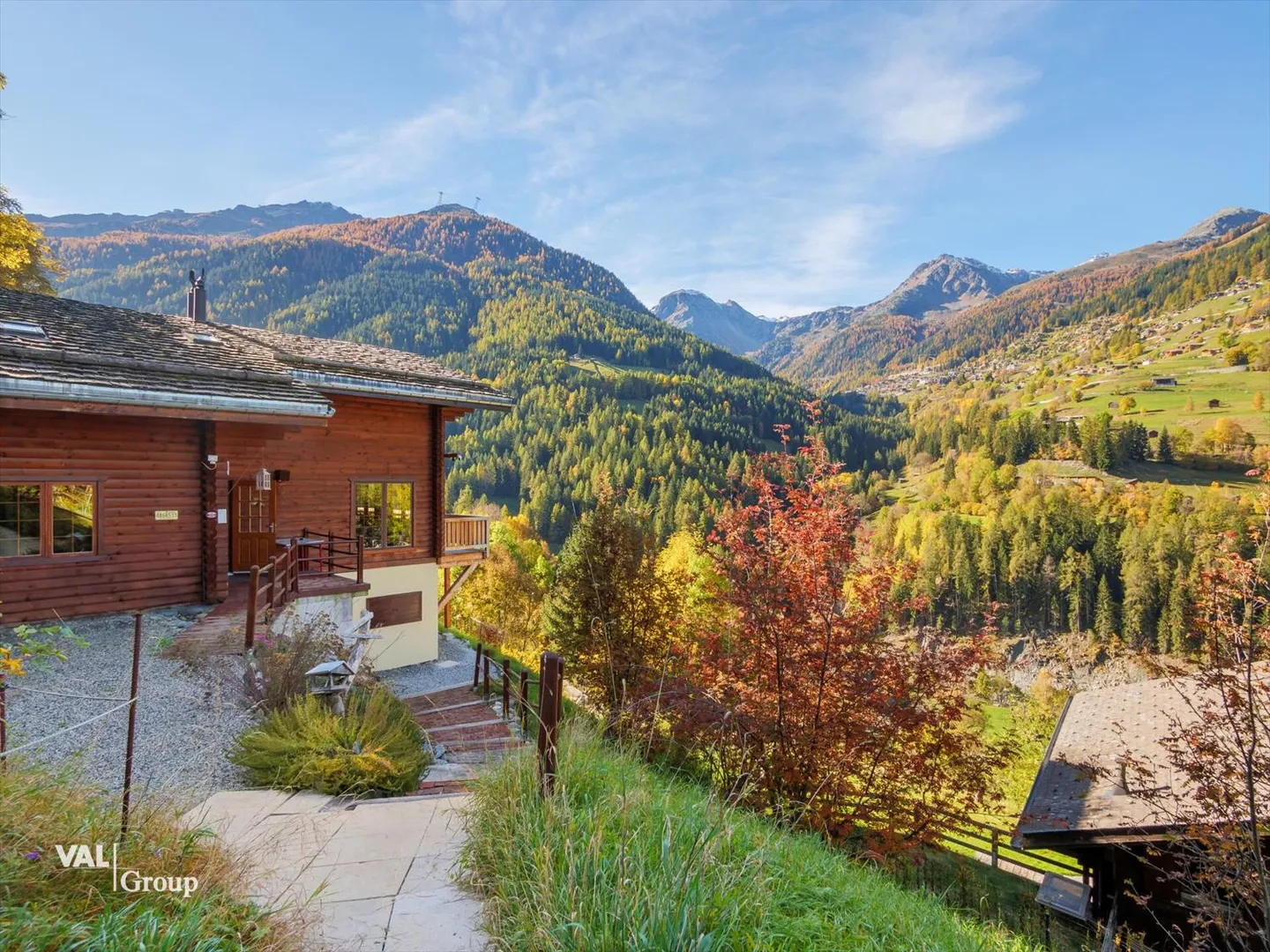Wunderschönes "kanadisches" Chalet für Naturliebhaber (6,5 + 3,5 Zimmer) - Foto 1 von 13