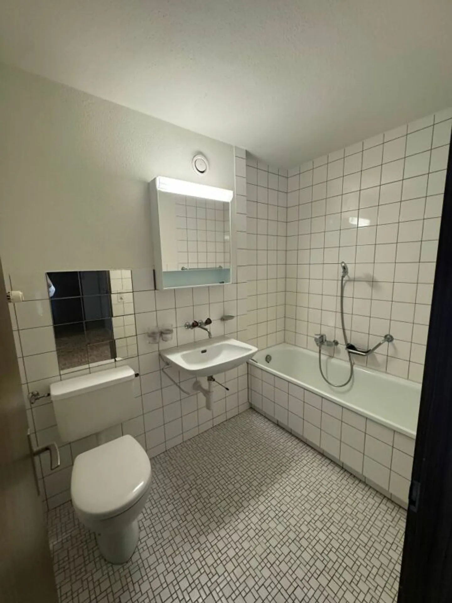 Apartment for rent - Photo 8 of 10