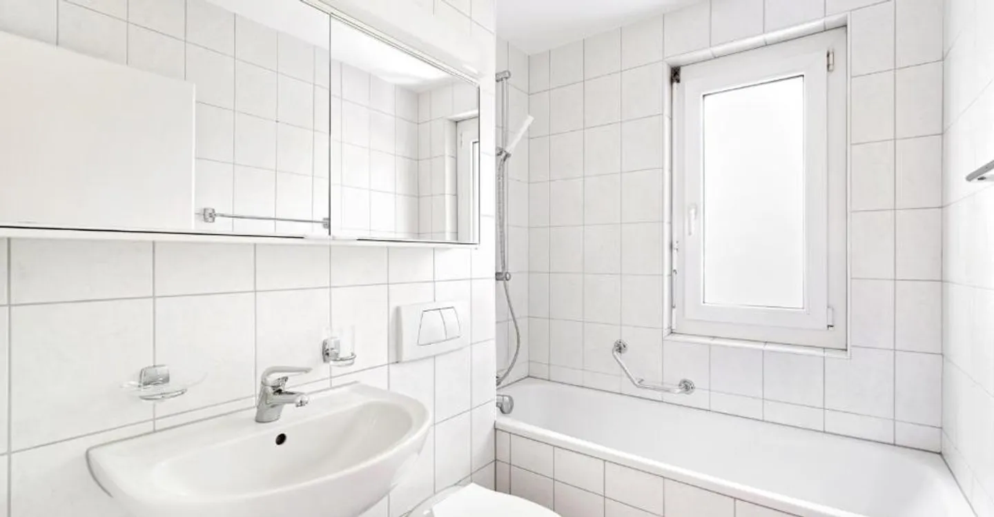 Living in a well-maintained and quiet environment! - Photo 3 of 7