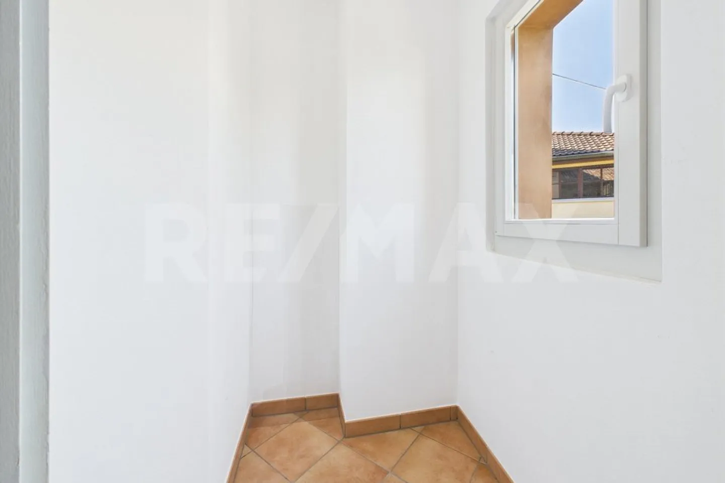 Single house for sale - Photo 11 of 13