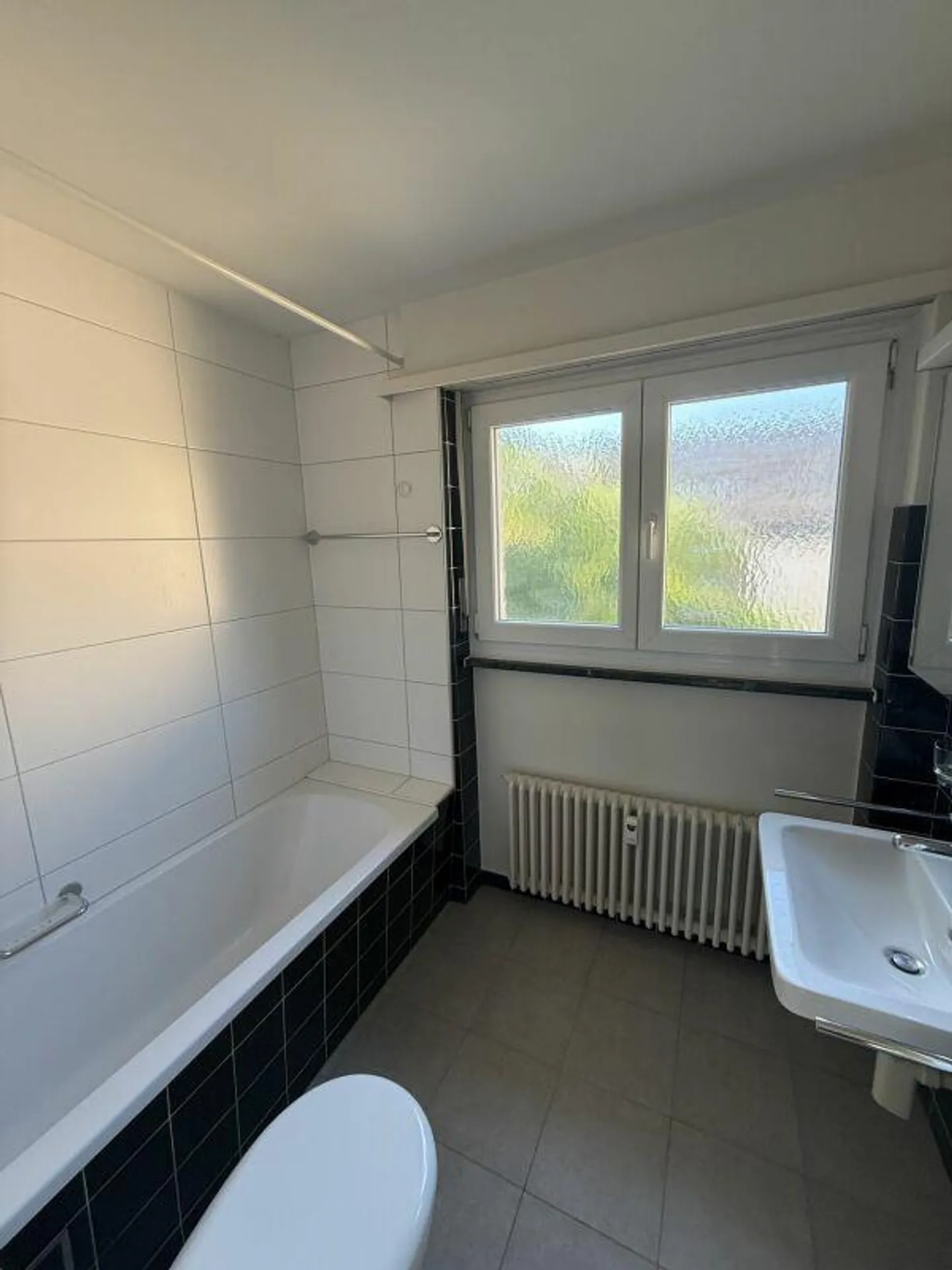 Bright, spacious 4.5-room maisonette apartment - Photo 6 of 11