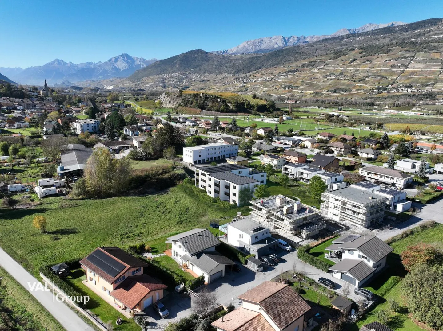 Comfort and elegance, just steps from the Chalais-Vercorin cable car - Photo 5 of 12