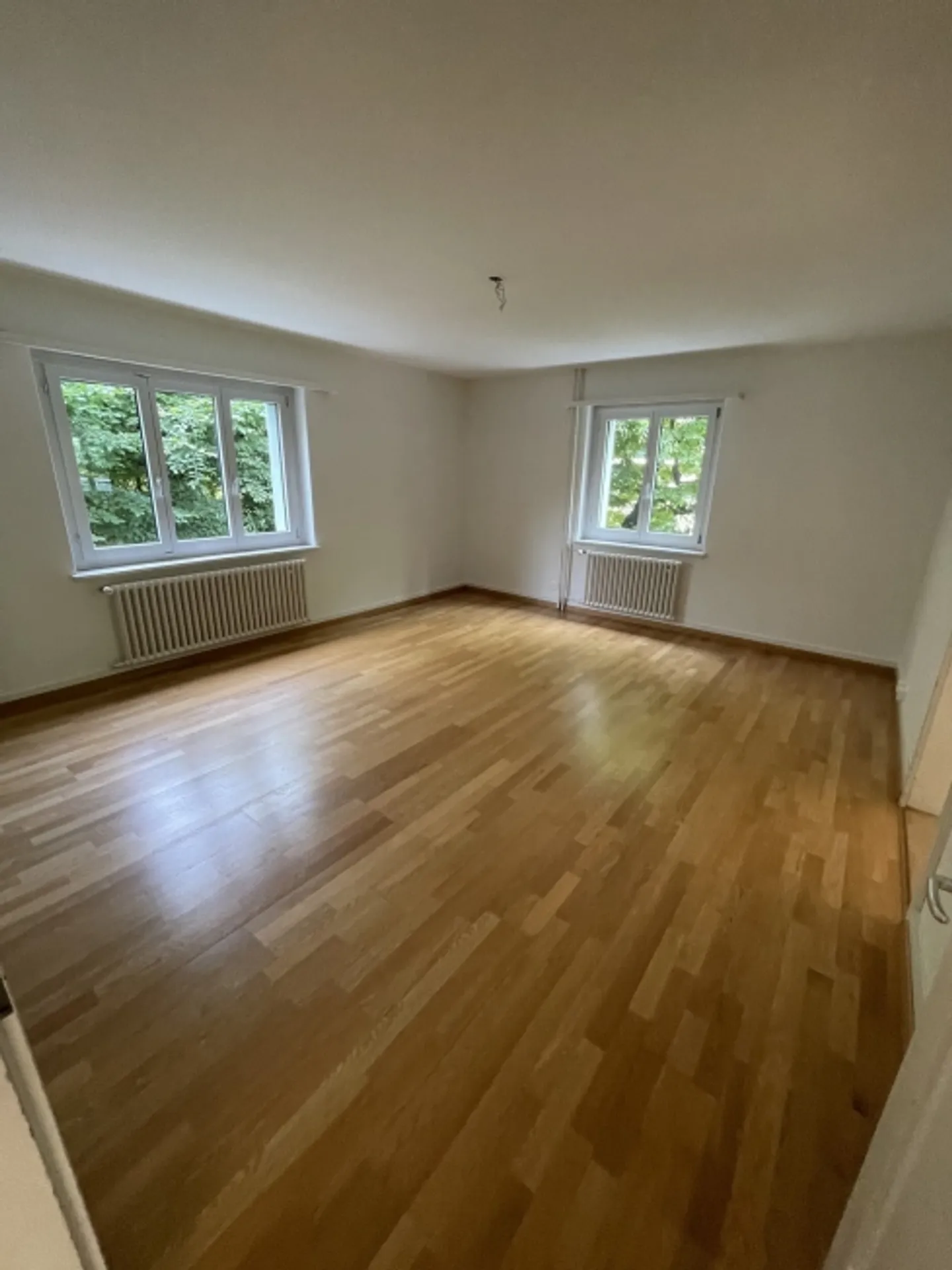 Appartement 2 pièces à Zurich Wiedikon – durée déterminée jusqu'au 31.03.2027 - Photo 1 sur 4