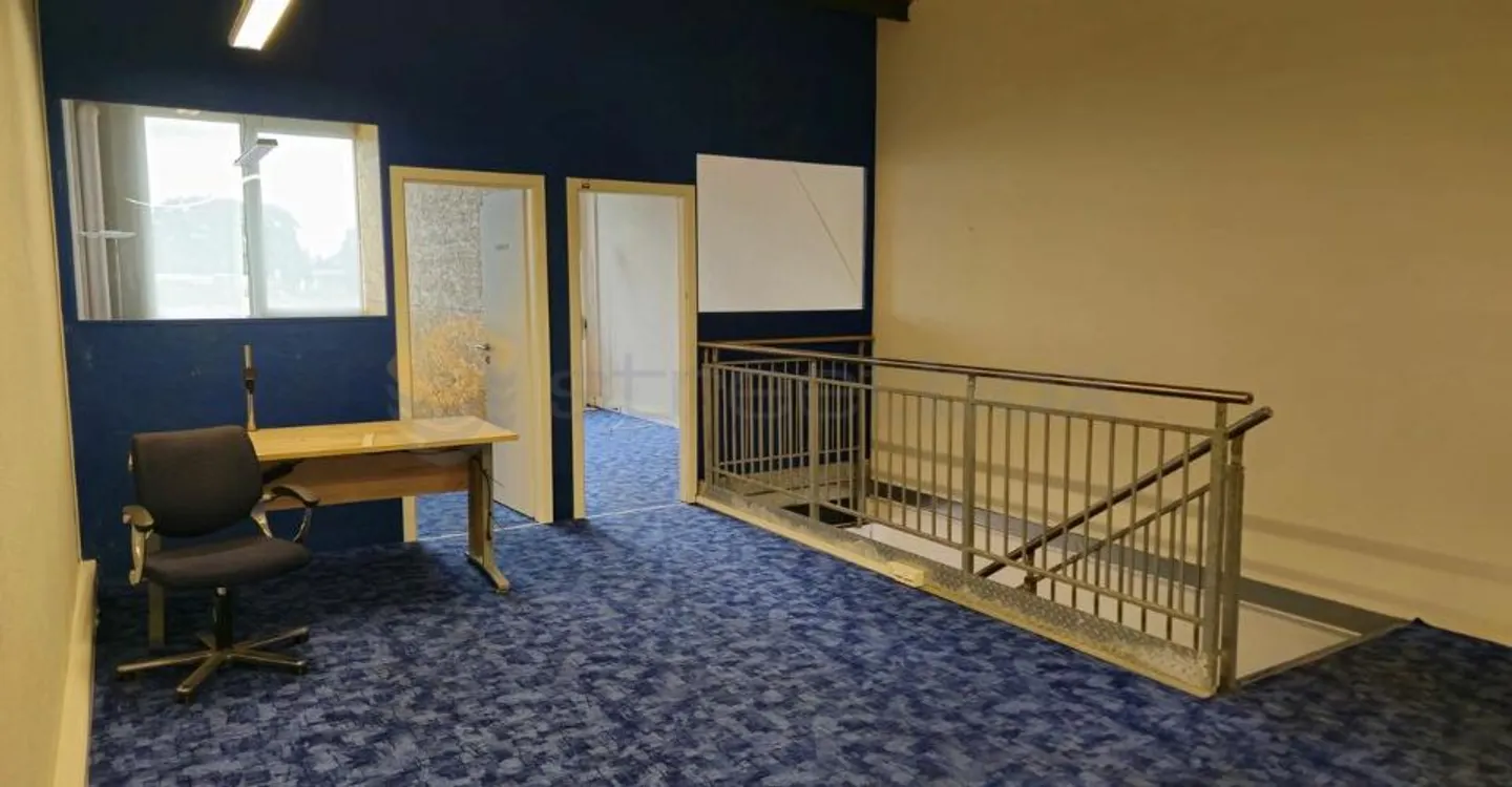 Unique opportunity, double box for rent immediately - 230m2 - Photo 5 of 6