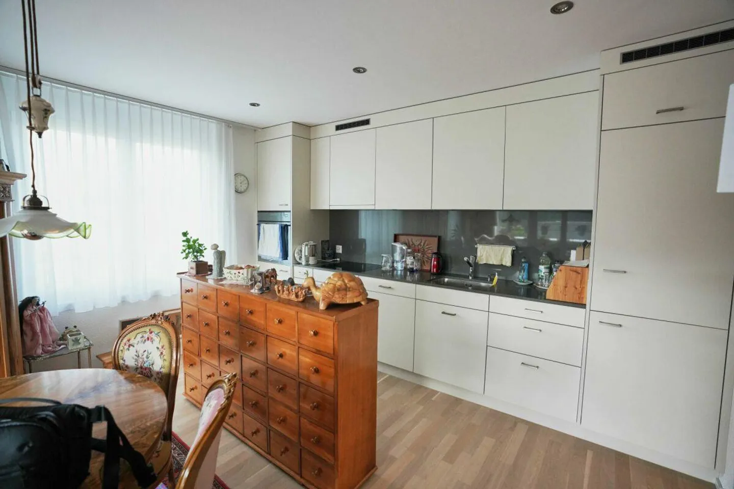 Moderno appartamento attico di 2,5 locali con terrazza solare - Foto 4 di 9