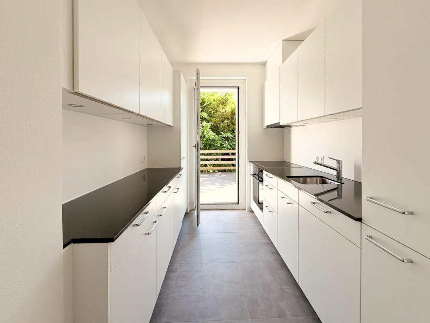 3.5 Room Apartment on the 1st Floor with Terrace and Balcony - Photo 1 of 8