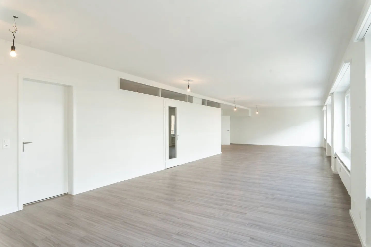 Geräumige Gewerbefläche in Biel - Foto 2 von 18