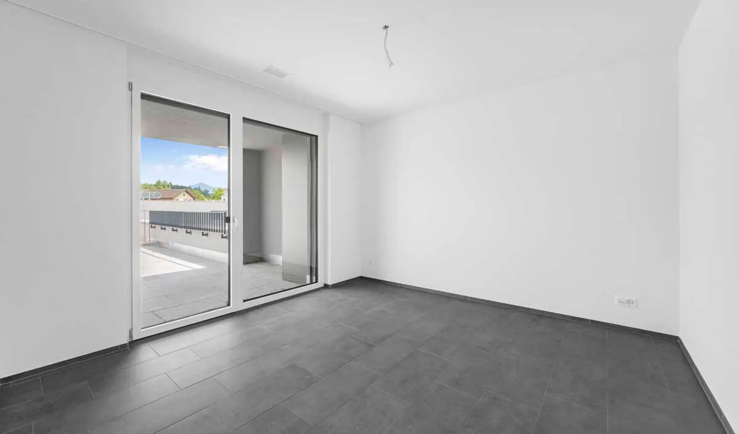 Spazio ufficio/pratica moderno vicino a Lucerna - prima occupazione - Foto 7 di 9