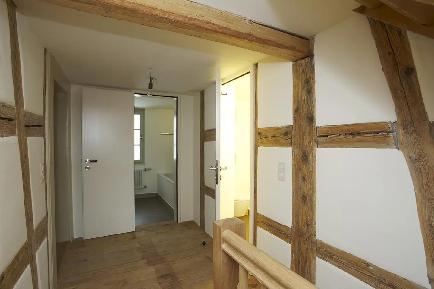 Bellissimo appartamento duplex unico di 3,5 stanze in una casa vinicola - Foto 8 di 9