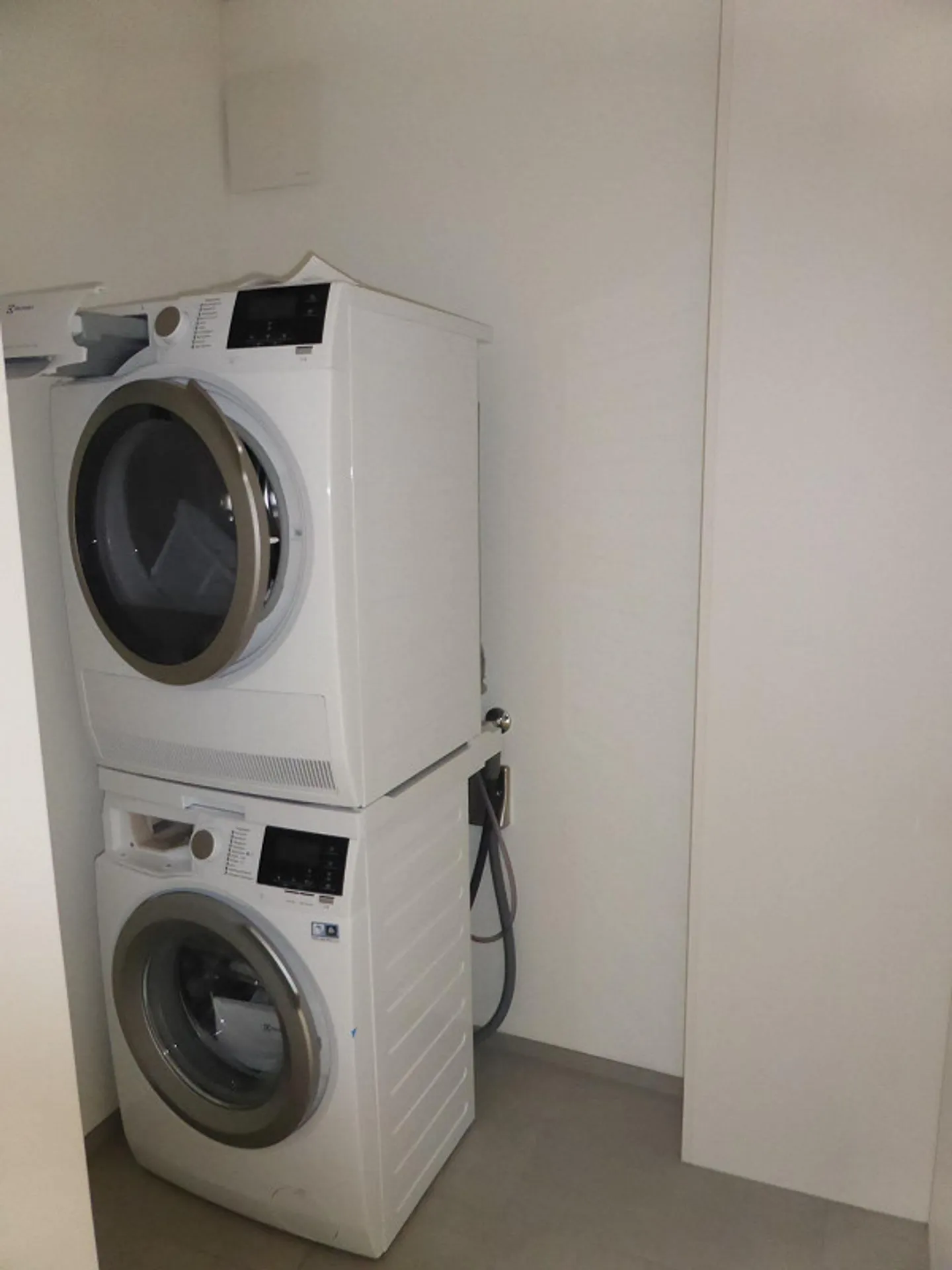 Geräumige 4.5 Zimmer Wohnung - Foto 5 von 9