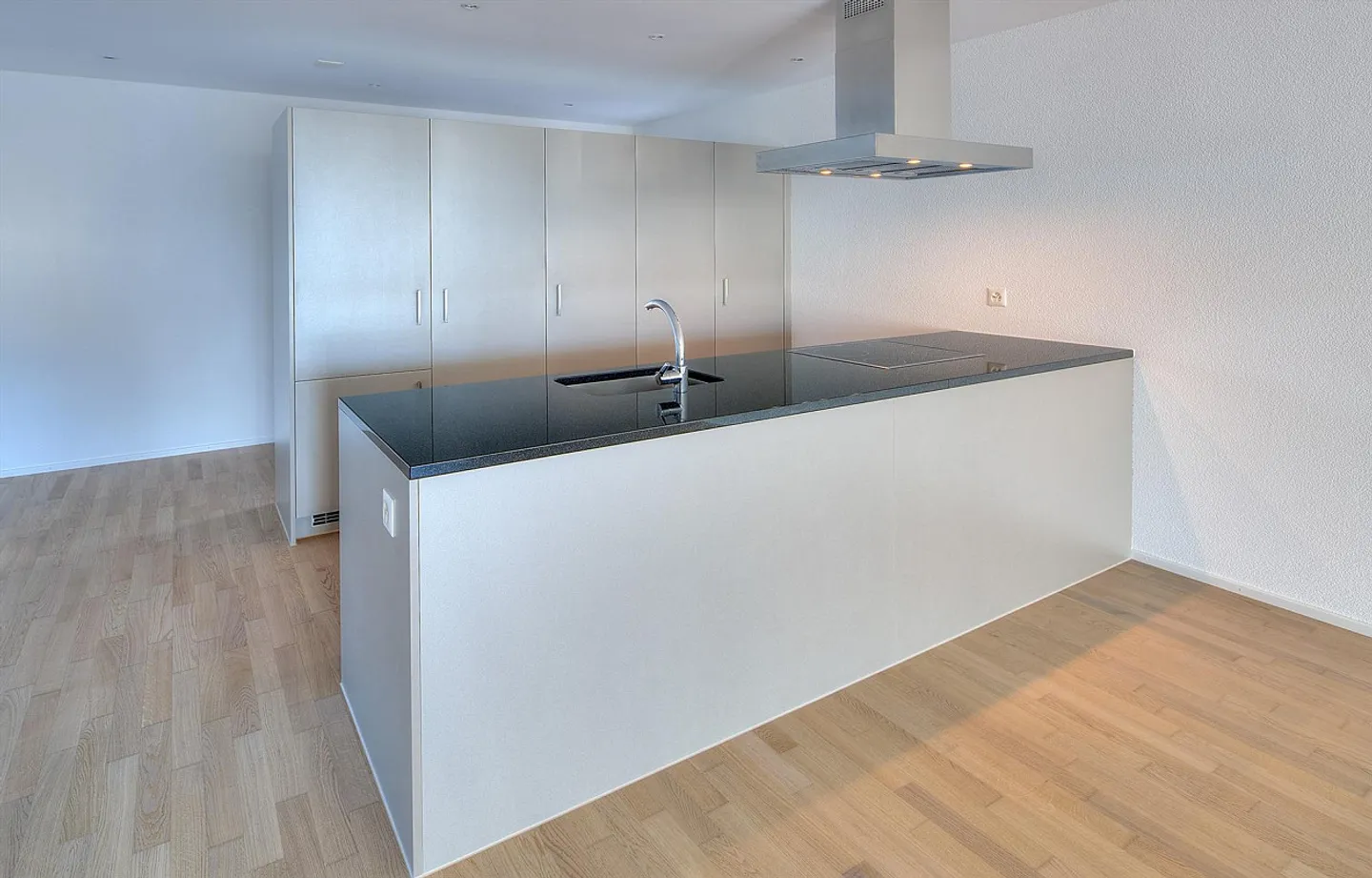 Appartamento Moderno Vicino alla Stazione - Foto 3 di 7