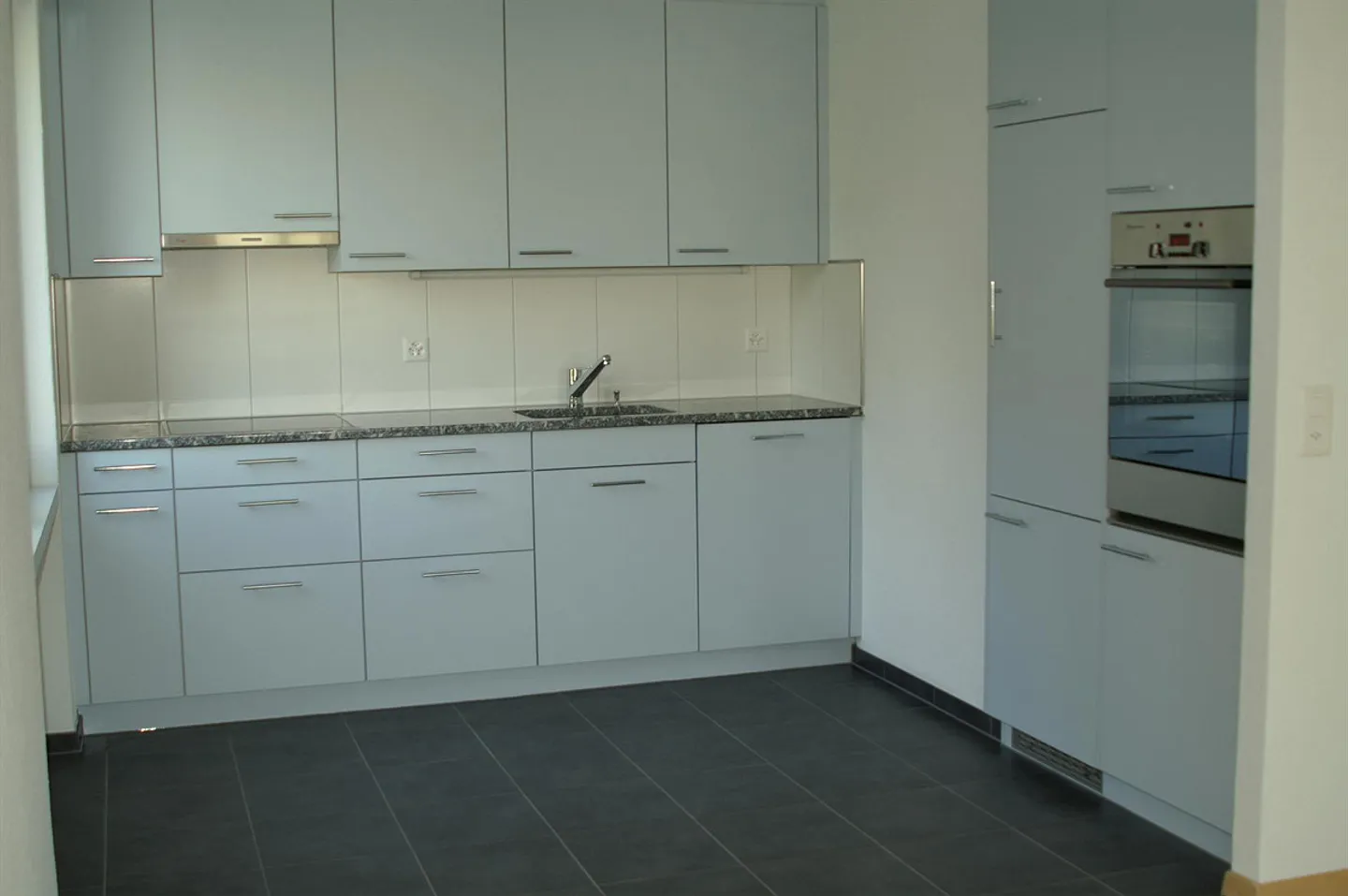 Nachmieter für 2 1/2 Zimmer Wohnung am Stadtrand von Zürich Nord - Foto 2 von 4