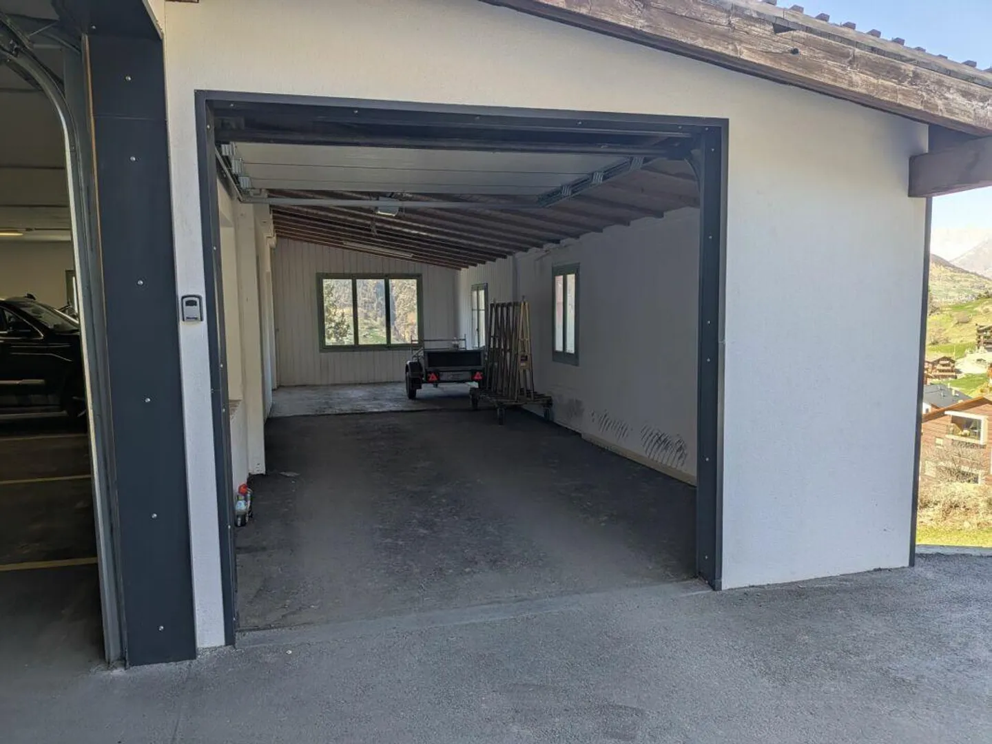 Investir, stationner, stocker - grande double garage à Grächen - Photo 2 sur 5