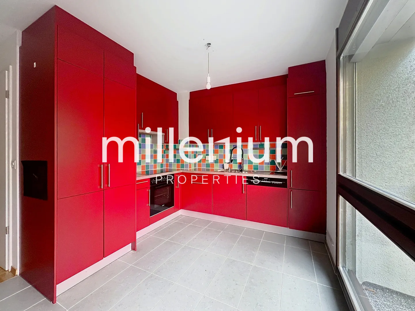 Single house for rent - Photo 3 of 11