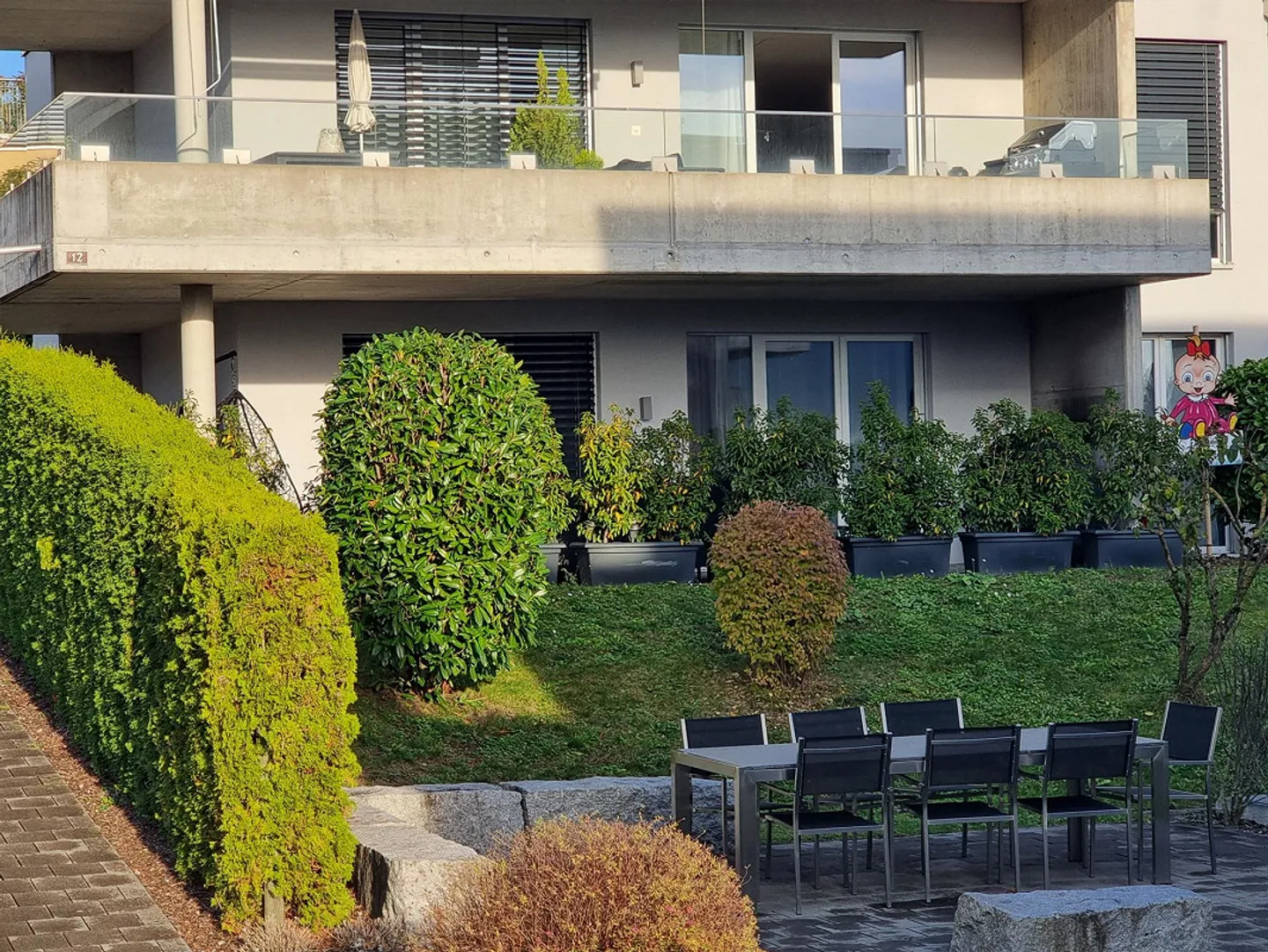 Très bel appartement de 4,5 pièces dans le meilleur emplacement - Photo 2 sur 9