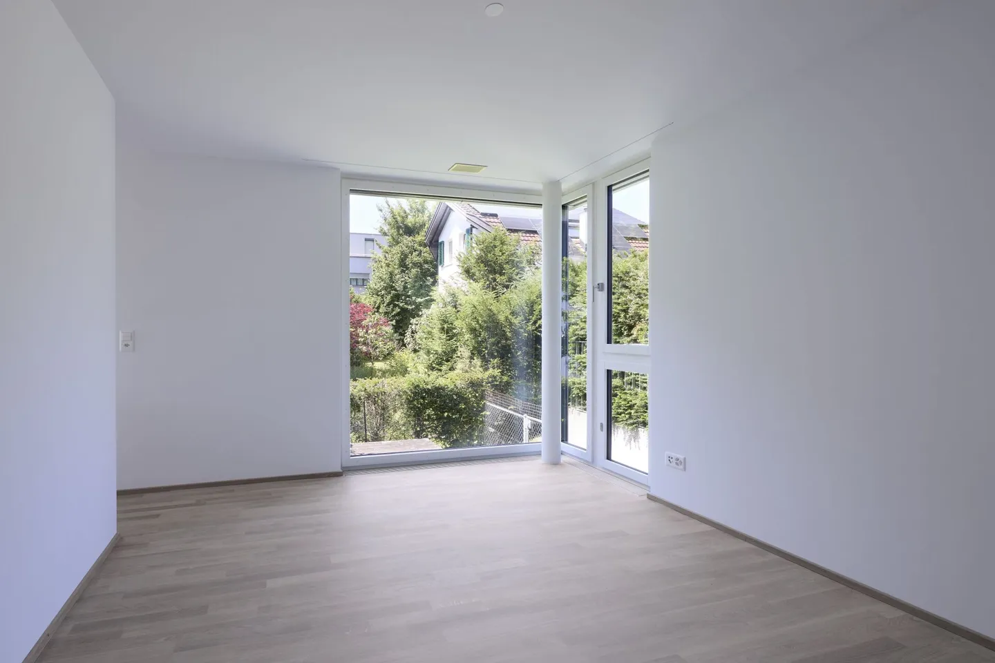 Exclusive Apartment in Prime Location! - Photo 11 of 11
