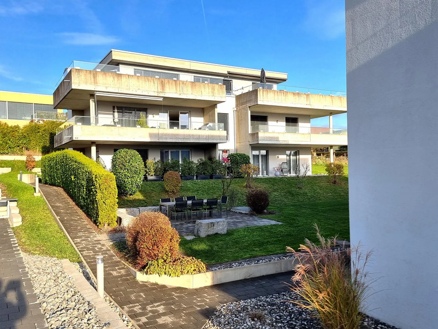 Très bel appartement de 4,5 pièces dans le meilleur emplacement - Photo 9 sur 9