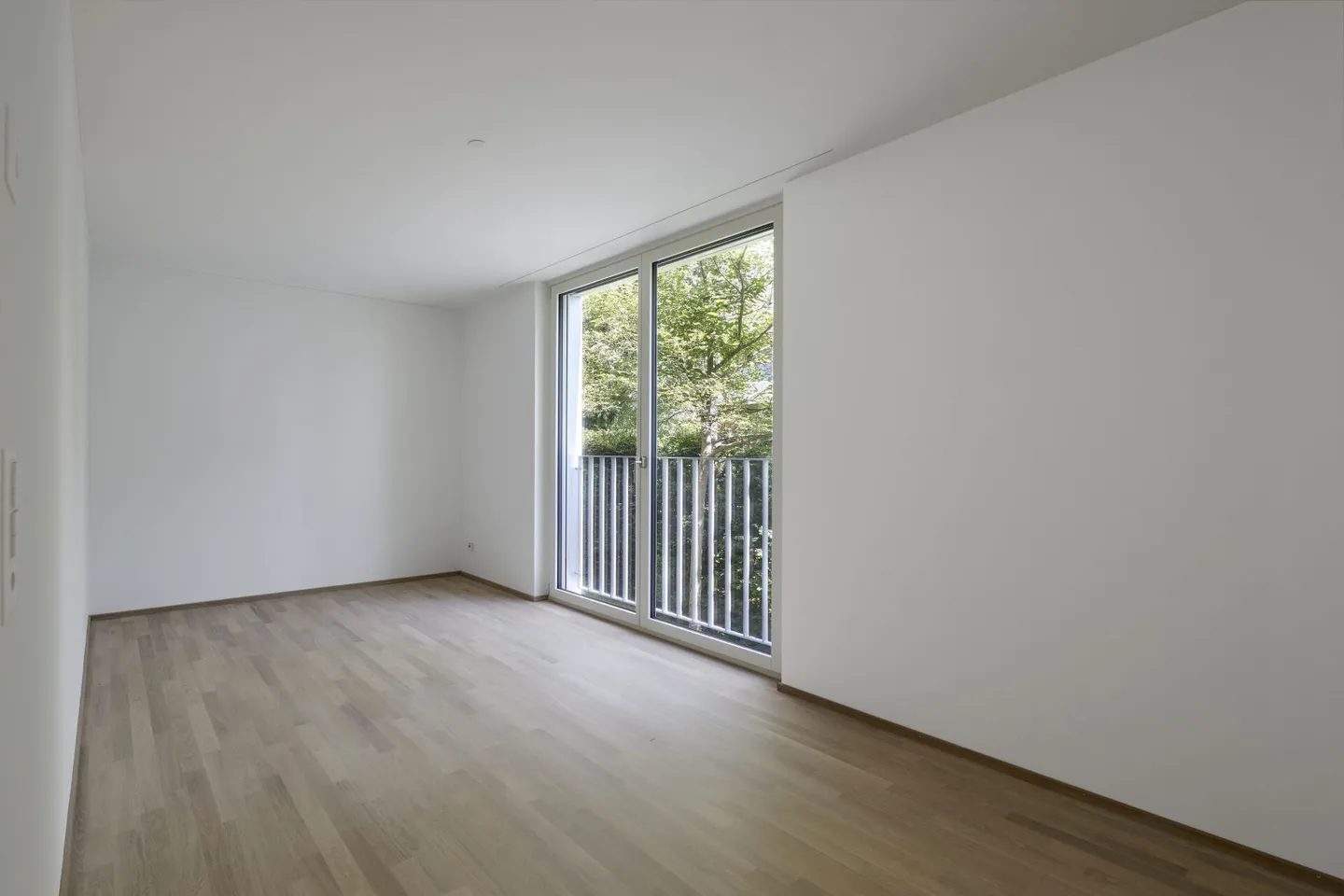 Exclusive Apartment in Prime Location! - Photo 9 of 11