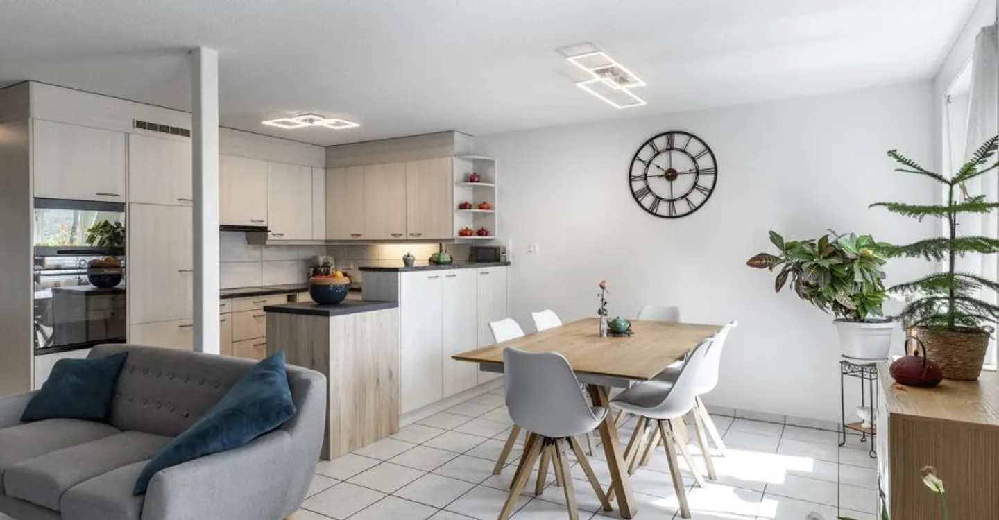 Appartement Charmant avec Espaces Extérieurs - Photo 1 sur 13