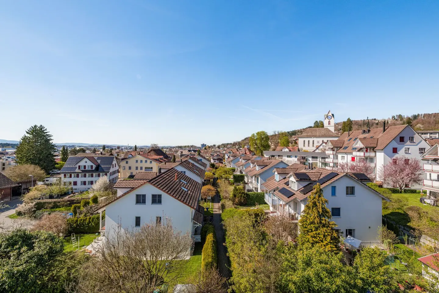 Modern Living Above the Rooftops of Hinwil - Photo 7 of 8