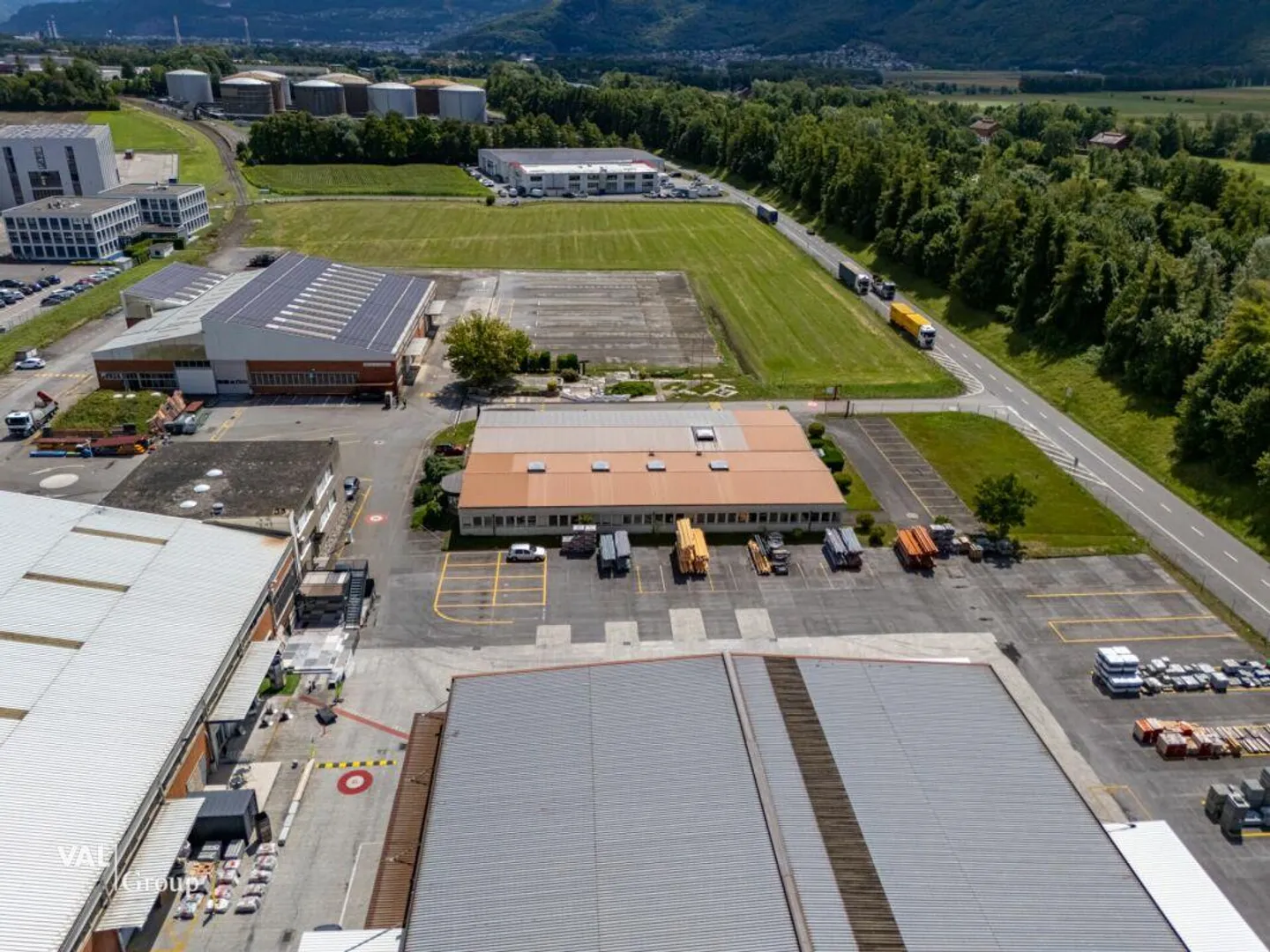 In affitto: spazio amministrativo moderno e luminoso - 1.200 m² ad Aigle - Foto 19 di 20