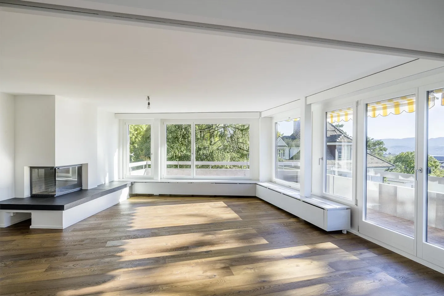 Ampio appartamento di 5,5 stanze con vista fantastica! - Foto 2 di 9