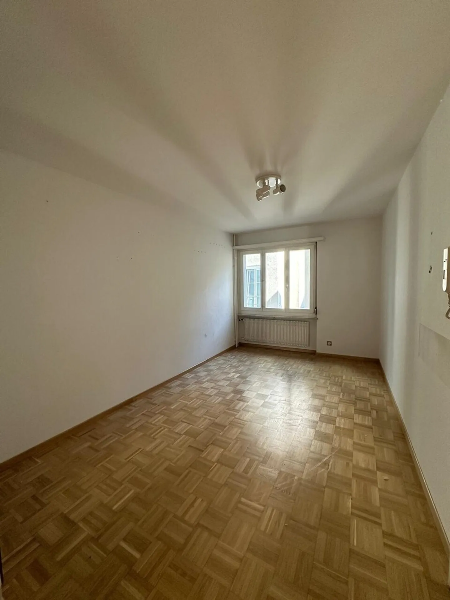 Appartement à louer - Photo 2 sur 4