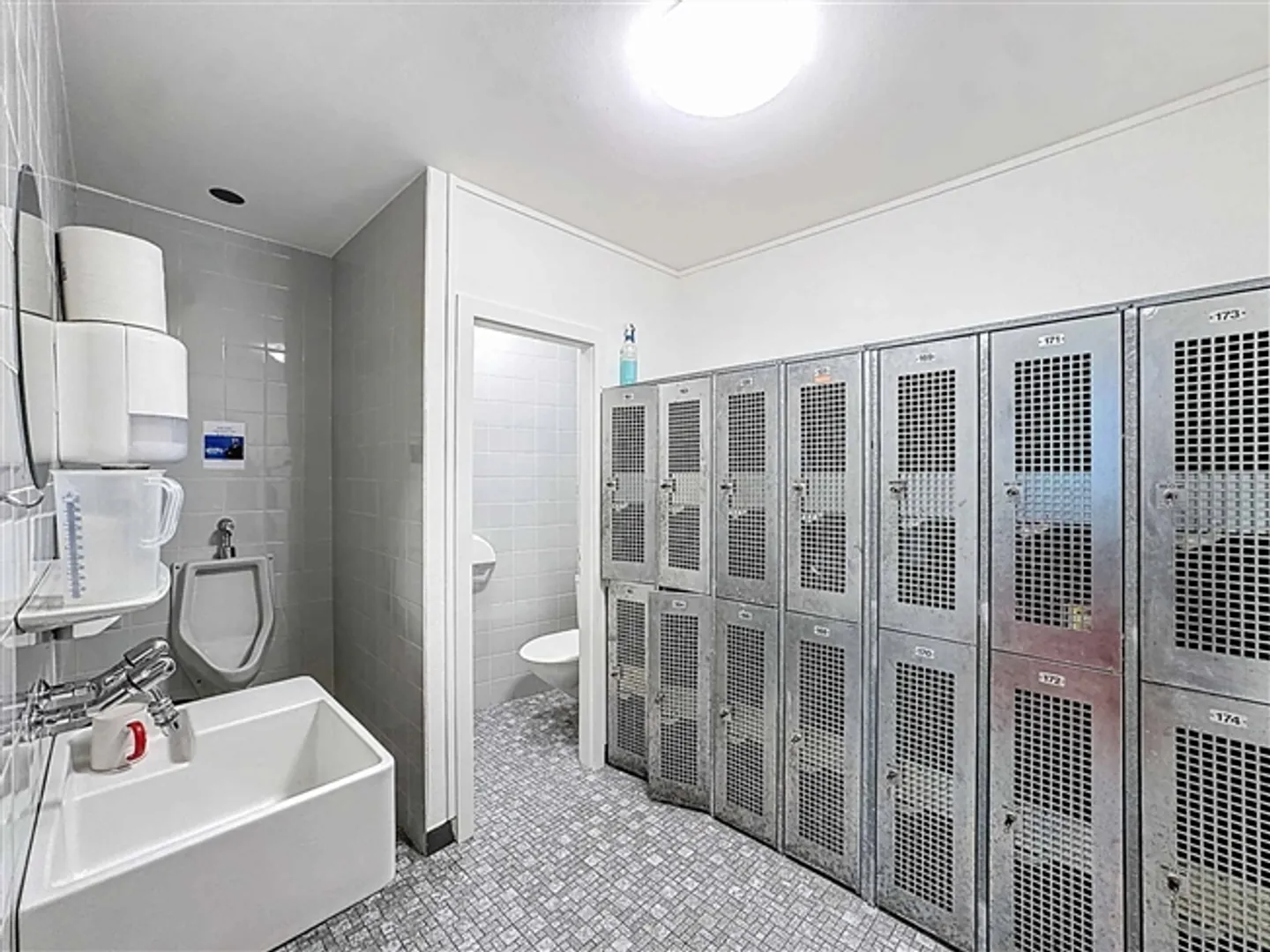 Zone commerciale ou administrative - Photo 6 sur 6