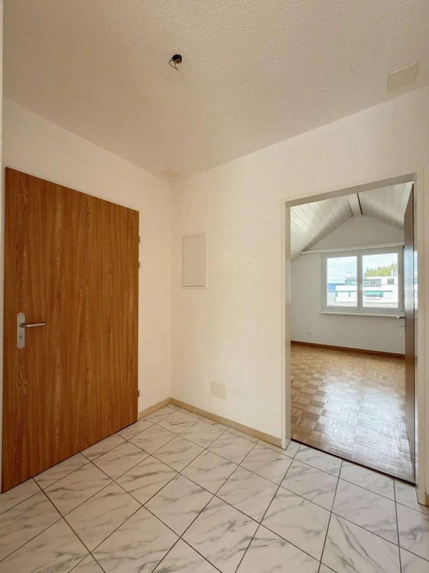 Appartement sous les toits charmant - Photo 10 sur 12