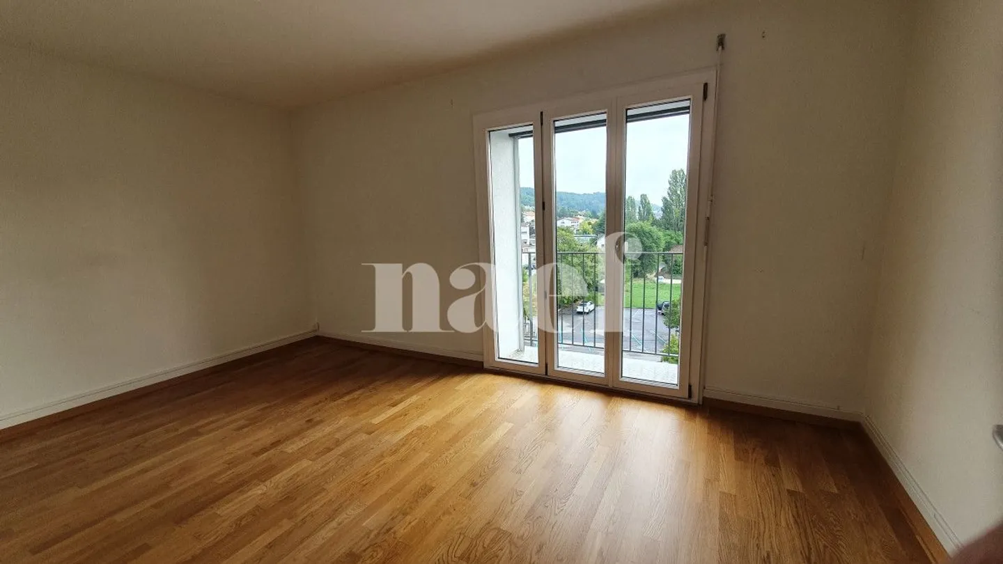 A Peseux, vicino ai servizi e alle scuole, ma lontano dalla strada e in una zona tranquilla - Foto 6 di 6