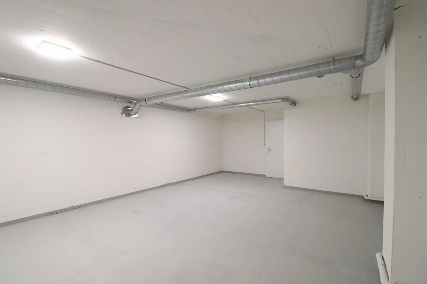 Magazzini in posizione centrale (7 - 38 m2) - Foto 3 di 6