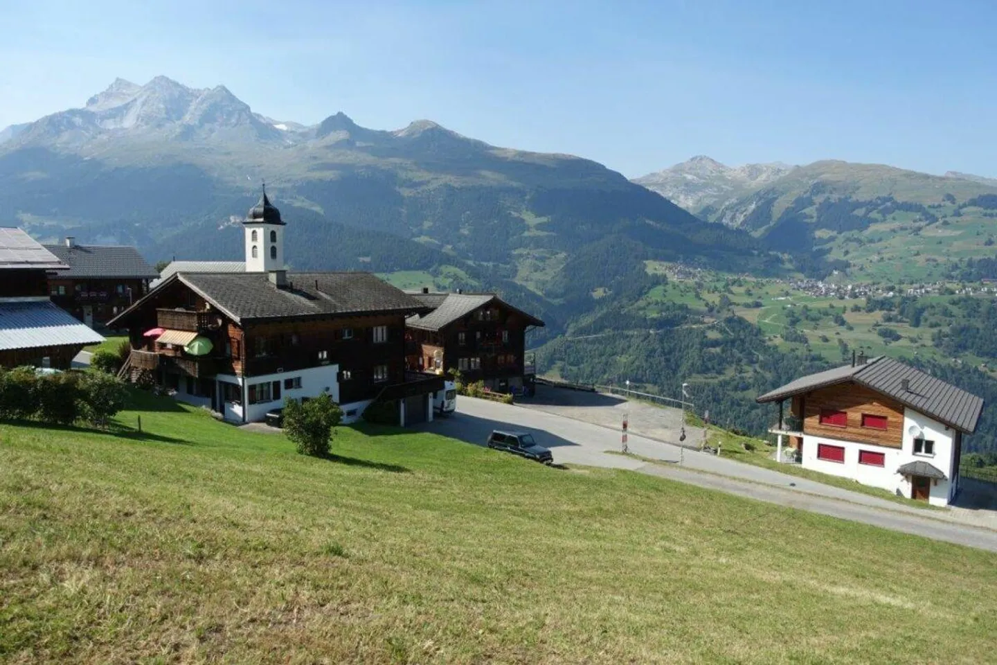 Mountain Village with 4 Houses - Photo 5 of 7